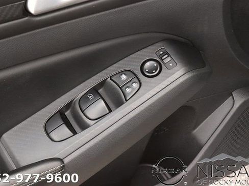 Certified 2024 Nissan Altima 2.5 SV FWD image 12