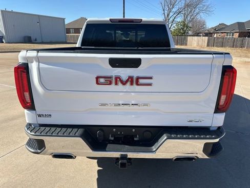 Used 2019 GMC Sierra 1500 SLT image 4