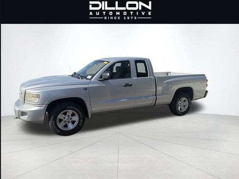 Used 2009 Dodge Dakota Big Horn w/ Extra Security Group AWD/4WD image 4