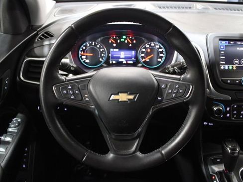 Used 2021 Chevrolet Equinox LT image 32