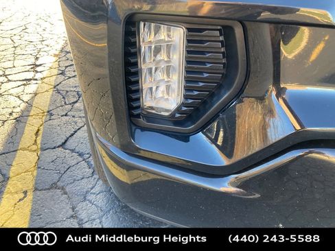 Used 2020 GMC Sierra 1500 Elevation w/ Elevation Value Package image 41