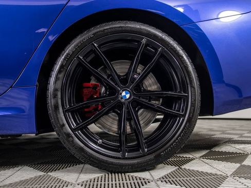 Used 2023 BMW 330i Sedan w/ M Sport Package RWD image 42