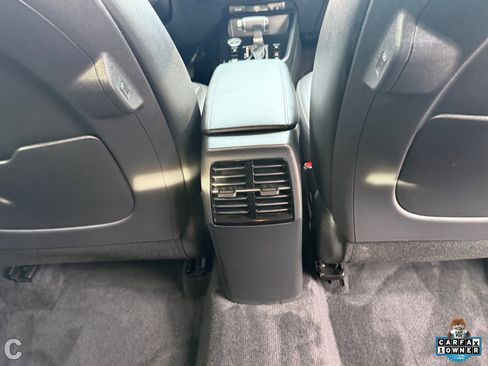 Used 2023 Kia Niro EX image 13