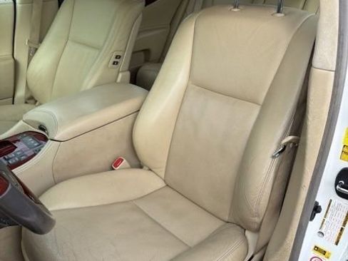 Used 2010 Lexus LS 460 L image 7