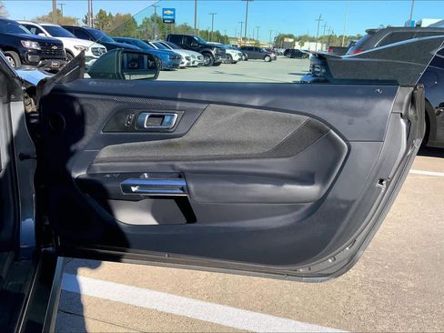 Used 2024 Ford Mustang EcoBoost image 18