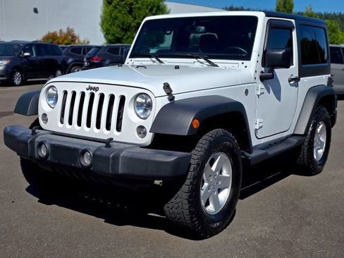 Used 2017 Jeep Wrangler Sport w/ Quick Order Package 24S AWD/4WD image 3