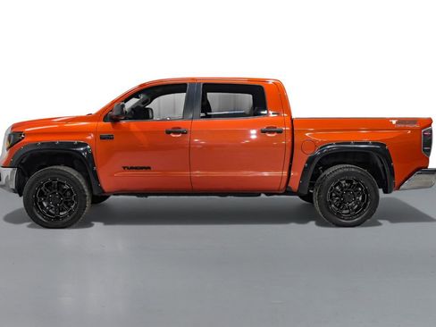 Used 2017 Toyota Tundra SR5 image 9