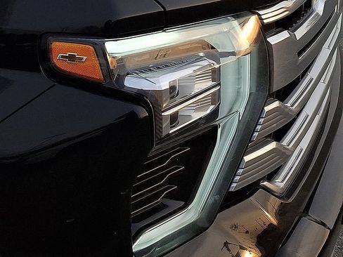 Used 2024 Chevrolet Silverado 3500 High Country w/ High Country Premium Package AWD/4WD image 28