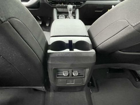 New 2025 GMC Canyon Elevation w/ Technology Package image 27