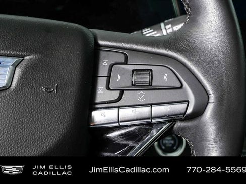 Used 2024 Cadillac Escalade Sport w/ LPO, ONYX Package image 12