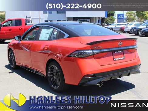 New 2026 Nissan Sentra SR w/ SR All Weather Package FWD image 9