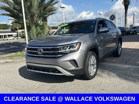 Certified 2022 Volkswagen Atlas Cross Sport SE AWD/4WD image 2