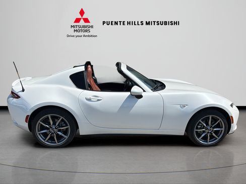 Used 2023 MAZDA MX-5 Miata Grand Touring w/ Weather Package RWD image 5