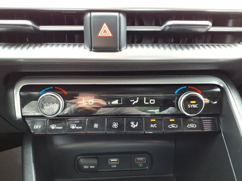 Used 2022 Kia K5 LXS FWD image 25