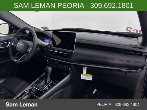 New 2026 Jeep Compass Latitude image 27