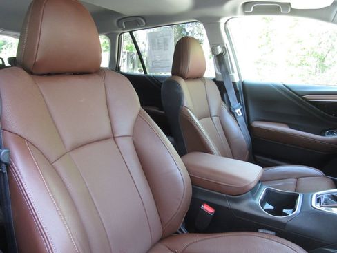 Used 2023 Subaru Outback Touring AWD/4WD image 20