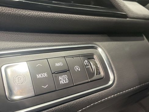 Used 2025 Buick Enclave Preferred image 21