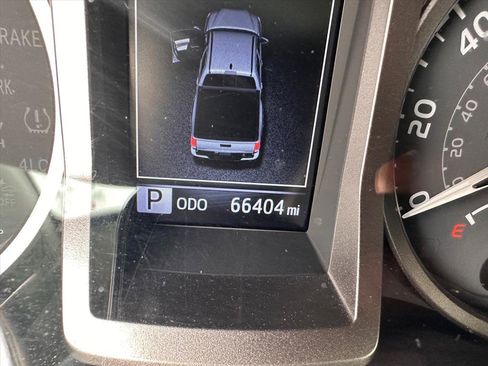 Used 2022 Toyota Tacoma SR5 image 18