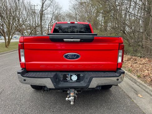 Used 2019 Ford F350 Lariat w/ Chrome Package image 7