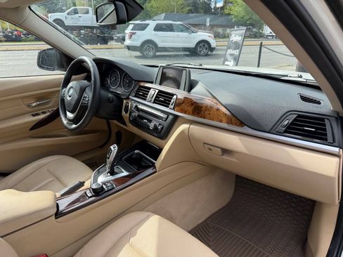 Used 2014 BMW 328d xDrive Sedan AWD/4WD image 20