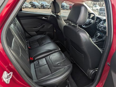 Certified 2017 Ford Focus Titanium w/ Titanium Technology Package image 9