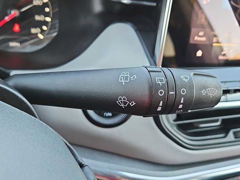 Used 2022 Jeep Compass Limited image 26