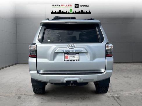 Certified 2021 Toyota 4Runner SR5 Premium image 4