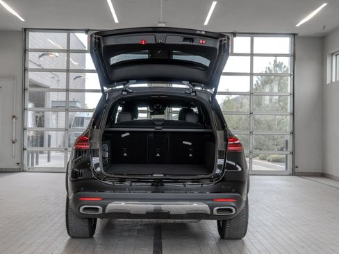 Used 2024 Mercedes-Benz GLE 350 4MATIC image 16