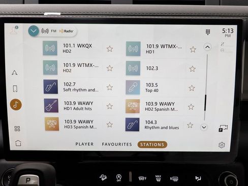 New 2026 Land Rover Defender 110 X-Dynamic SE image 11