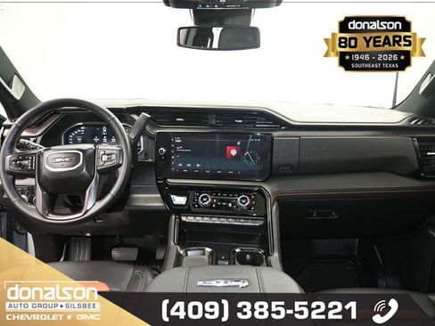 Used 2025 GMC Sierra 2500 AT4 w/ AT4 Preferred Package AWD/4WD image 12