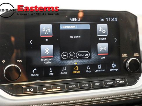 Used 2023 Nissan Rogue Platinum image 24