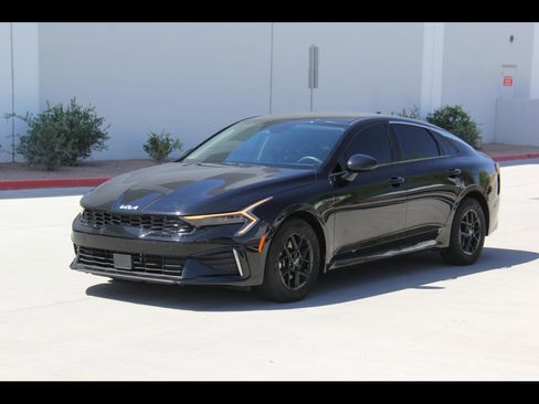 Used 2025 Kia K5 LXS image 1