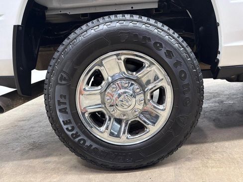 Used 2022 RAM 2500 Tradesman w/ Chrome Appearance Group AWD/4WD image 42