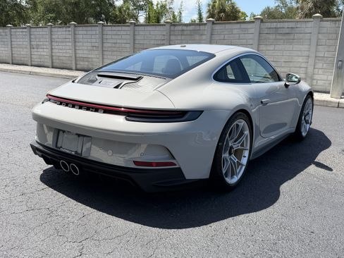 Certified 2022 Porsche 911 GT3 RWD image 6