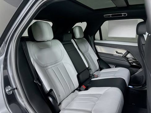 New 2026 Land Rover Range Rover Sport Dynamic SE AWD/4WD image 25