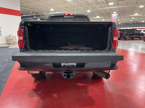 Used 2018 GMC Sierra 2500 Denali w/ Duramax Plus Package image 13