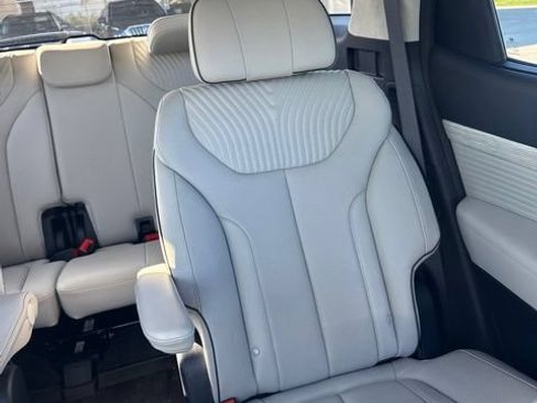 Used 2024 Hyundai Palisade Calligraphy FWD image 30