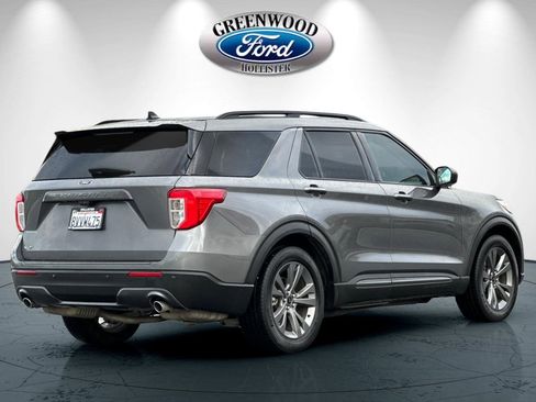Certified 2021 Ford Explorer XLT w/ Equipment Group 202A image 4