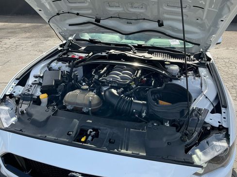 Used 2020 Ford Mustang GT RWD image 23