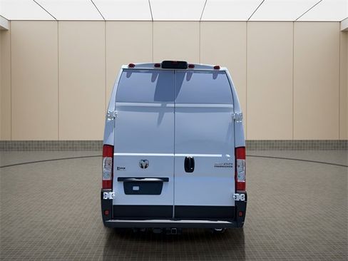 New 2024 RAM ProMaster 3500 w/ Premium Convenience Group image 4