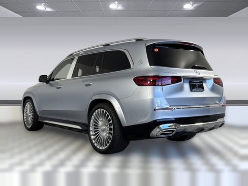 New 2026 Mercedes-Benz Maybach GLS 600 4MATIC image 3