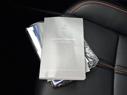 Used 2025 MAZDA CX-50 AWD 2.5 Hybrid w/ Premium Pkg image 28