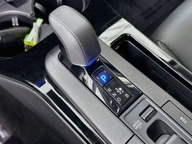 Certified 2024 Toyota Prius XLE FWD image 18