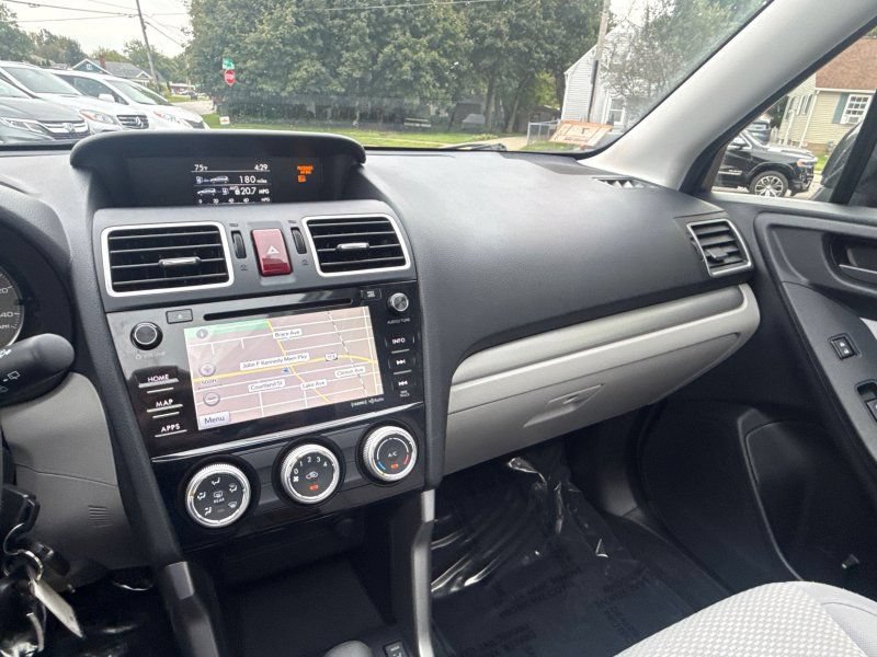Used 2016 Subaru Forester 2.5i Premium AWD/4WD image 22