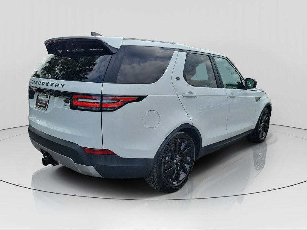 Used 2018 Land Rover Discovery HSE AWD/4WD image 7