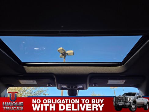 Used 2020 GMC Sierra 2500 AT4 w/ AT4 Premium Package image 30