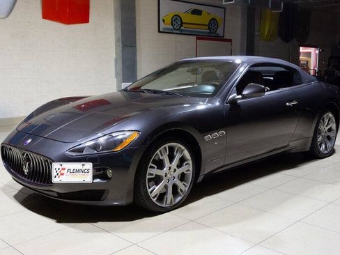Used 2012 Maserati GranTurismo Convertible RWD image 2