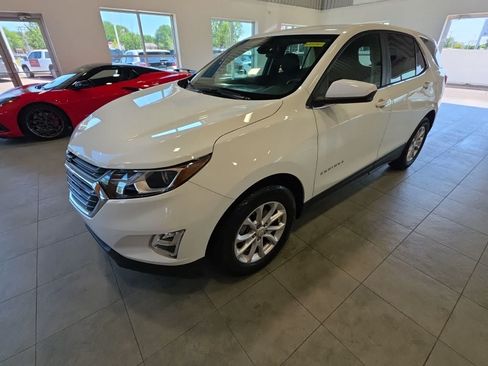 Used 2021 Chevrolet Equinox LT FWD image 1