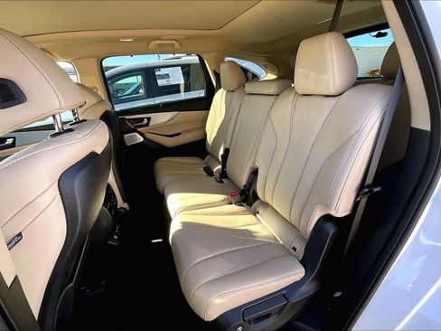 Used 2025 Acura MDX SH-AWD w/ Technology Package image 19