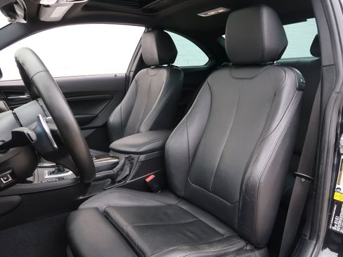 Used 2016 BMW M235i Coupe RWD image 12